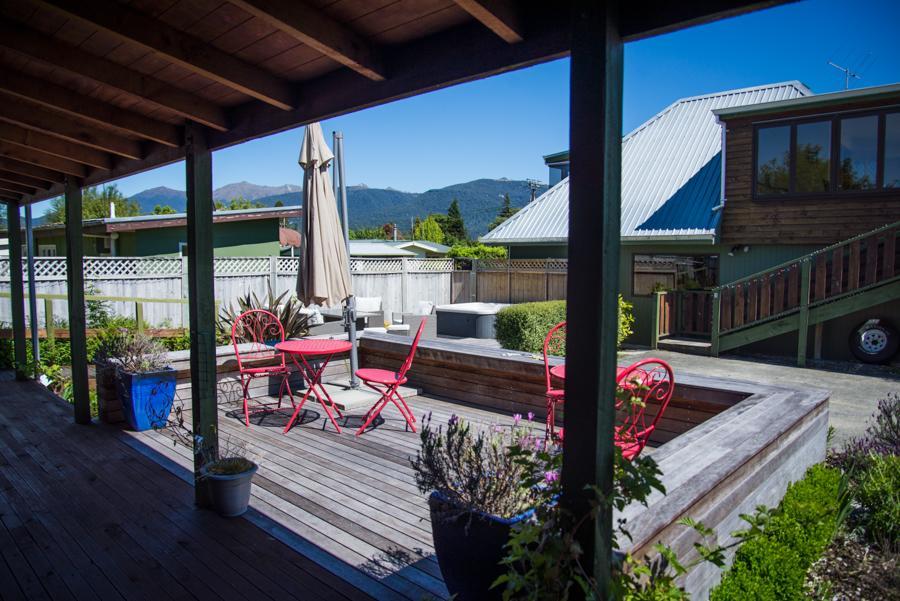 Te Waka Lodge Te Anau Buitenkant foto